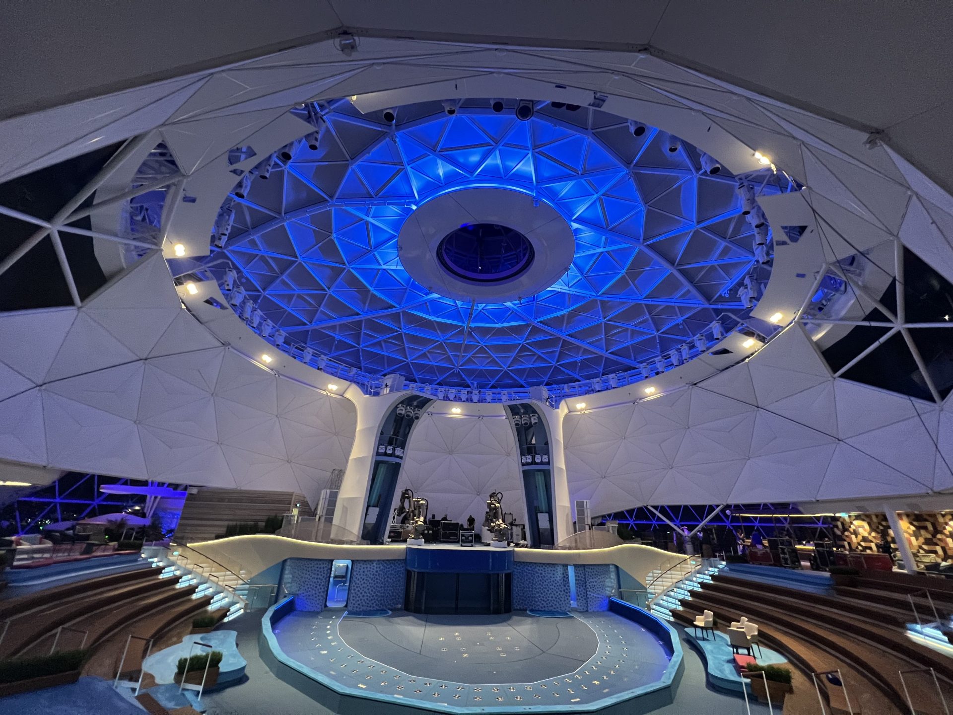 Royal Caribbean Icon of the Seas - Aqua Theater - WLS | Wanderlust Social