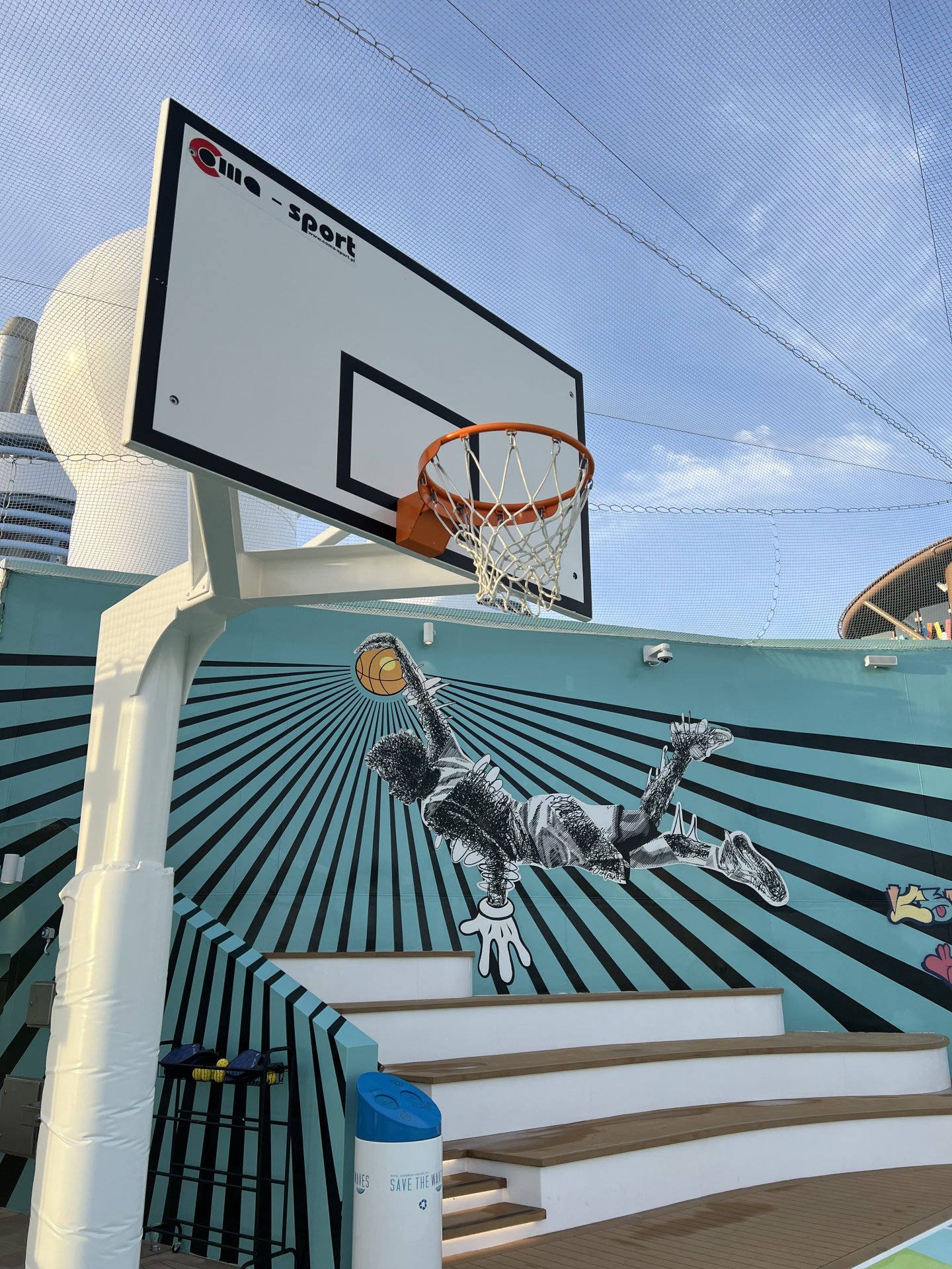 Royal Caribbean Icon of the Seas - Sport Court - WLS | Wanderlust Social