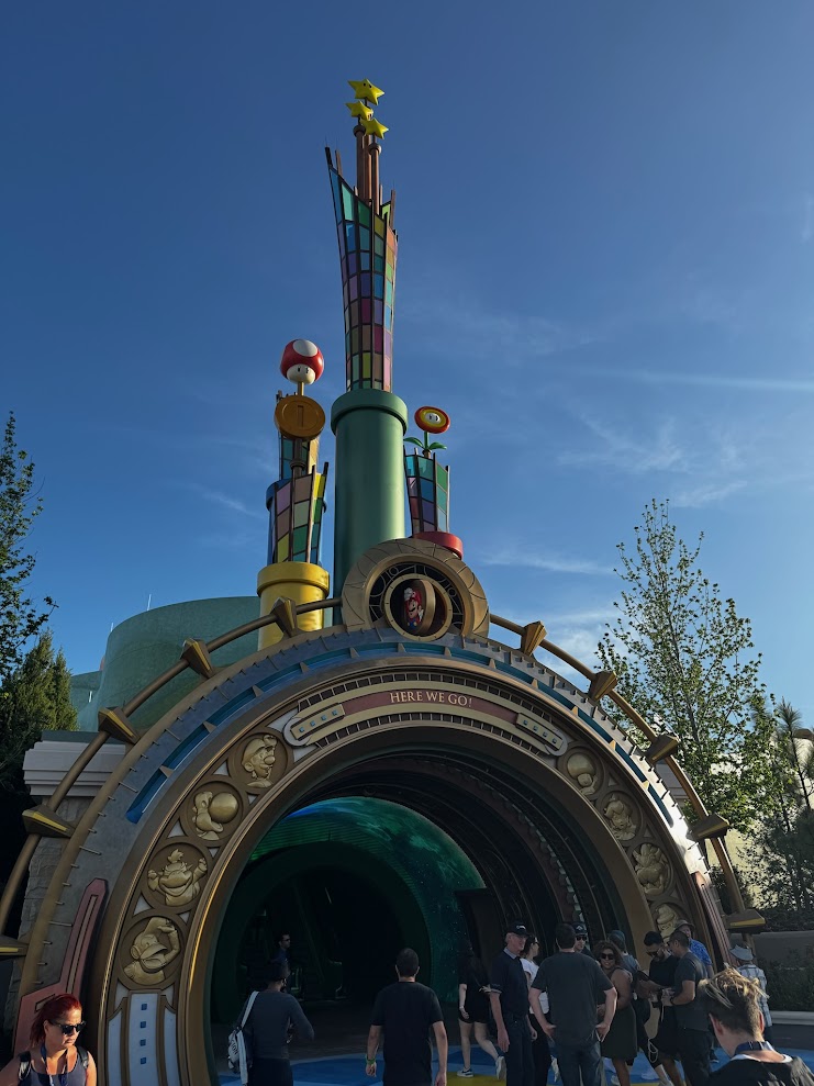 Epic Universe - Super Nintendo World - Portal Entrance - WLS ...